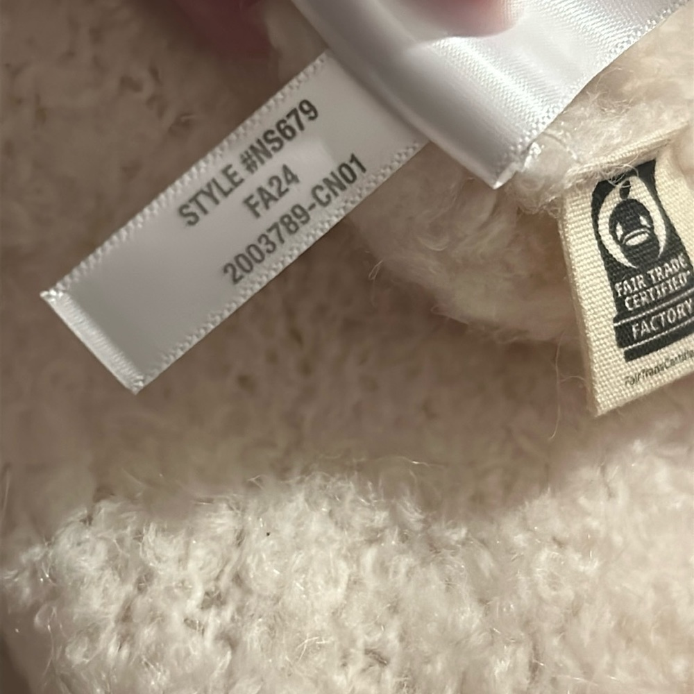 NWT Madewell Wool-Alpaca Blend Bouclé-Knit Oversized Sweater Alabaster SZ medium - Picture 7 of 10